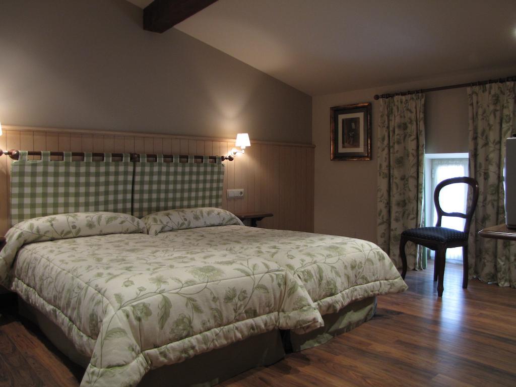 Hostal Beti-Jai Aoiz Quarto foto